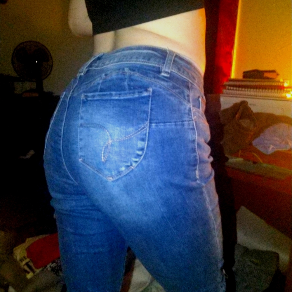 Wanna Betta Butt Booty lifter jeans